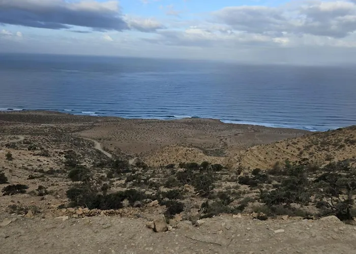 Tildi Surf House